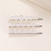 Sweet Round Alloy Inlay Pearl Hair Clip main image 3