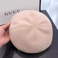 Women's Basic Simple Style Solid Color Star Eaveless Beret Hat main image 2