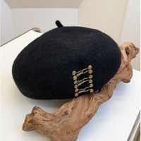 Women's Basic Retro British Style Solid Color Metal Button Eaveless Beret Hat main image 4