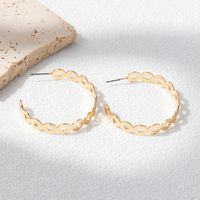 Wholesale Jewelry Elegant Solid Color Alloy Gold Plated Side Stripe Mesh Hollow Out Ear Studs sku image 5