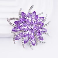 Simple Style Classic Style Flower Alloy Inlay Zircon Women's Brooches main image 1