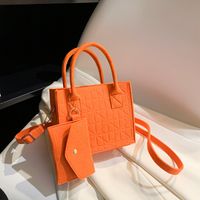Women's All Seasons Felt Solid Color Streetwear Square Magnetic Buckle Square Bag main image 1