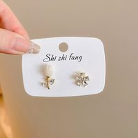 1 Pair Simple Style Flower Inlay Imitation Pearl Alloy Rhinestones Drop Earrings sku image 268