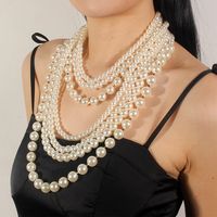 Simple Style Round Plastic Beaded Women's Necklace main image 2