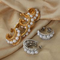 1 Paar Einfacher Stil Einfarbig Überzug Inlay Künstliche Perle Titan Stahl Künstliche Perlen Künstlicher Diamant 18 Karat Vergoldet Reif Ohrringe main image 4