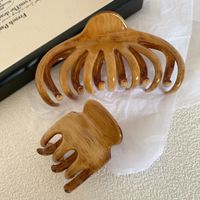 Retro Solid Color Hollow Out Hair Claws main image 3