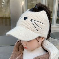 Girl's Cute Basic Cat Embroidery Ivy Cap main image 1