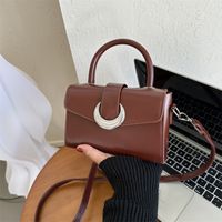 Women's Pu Leather Moon Solid Color Streetwear Square Magnetic Buckle Handbag main image 2
