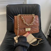 Women's Pu Leather Solid Color Streetwear Square Lock Clasp Handbag main image 5