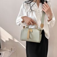 Women's Pu Leather Solid Color Elegant Pillow Shape Zipper Handbag main image 3