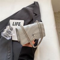 Women's Pu Leather Solid Color Streetwear Square Lock Clasp Shoulder Bag sku image 6