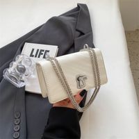 Women's Pu Leather Solid Color Streetwear Square Lock Clasp Shoulder Bag sku image 4