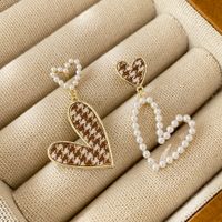 1 Pair Sweet Heart Shape Plating Alloy Gold Plated Drop Earrings main image 4