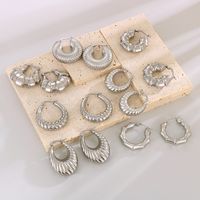 1 Paire Rétro Forme En U Placage Acier Au Titane Des Boucles D'Oreilles main image 4