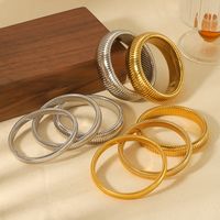 Retro Roman Style Circle Solid Color 304 Stainless Steel 18K Gold Plated Bangle In Bulk main image 7