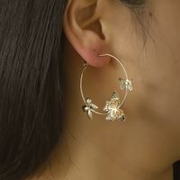1 Pair Simple Style Classic Style Butterfly Hollow Out Iron Earrings main image 3