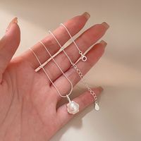 Simple Style Round Sterling Silver Plating Inlay Freshwater Pearl Silver Plated Pendant Necklace main image 5