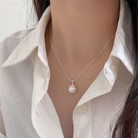 Simple Style Round Sterling Silver Plating Inlay Freshwater Pearl Silver Plated Pendant Necklace main image 4