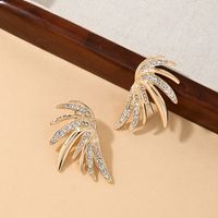 1 Pair Vintage Style Wings Plating Metal Ear Studs main image 4