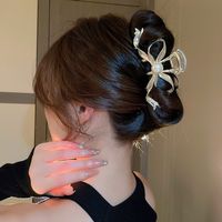 Frau Elegant Einfacher Stil Schmetterling Legierung Überzug Inlay Perle Zirkon Haarkrallen main image 3