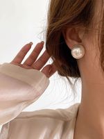 1 Pair Casual Elegant Solid Color Imitation Pearl Ear Studs main image 6