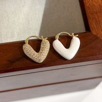 1 Pair Retro Heart Shape Inlay Copper Zircon Gold Plated Earrings sku image 1