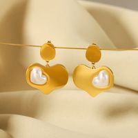 1 Pair IG Style Vintage Style Splicing Heart Shape Pearl Polishing Plating Inlay 304 Stainless Steel Artificial Pearls 18K Gold Plated Drop Earrings main image 5