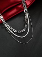 Lässig Toller Stil Einfarbig Edelstahl 304 Unisex Dreilagige Halskette main image 1