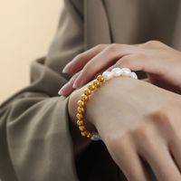 Lässig Elegant Französische Art Geometrisch Süßwasserperle Titan Stahl Perlen Überzug 18 Karat Vergoldet Frau Armbänder main image 6