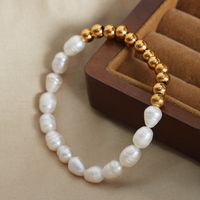 Casual Elegant French Style Geometric Freshwater Pearl Titanium Steel Beaded Plating 18k Gold Plated Women's Bracelets main image 5