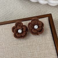 1 Pair Simple Style Classic Style Flower Yarn Ear Studs main image 10