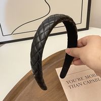 Retro Simple Style Solid Color Pu Leather Hair Band sku image 4