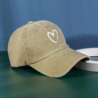 Unisex Basic Retro Simple Style Heart Shape Printing Curved Eaves Baseball Cap main image 3