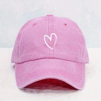 Unisex Basic Retro Simple Style Heart Shape Printing Curved Eaves Baseball Cap main image 1