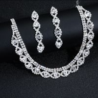 Elegant Classic Style Shiny Geometric Alloy Inlay Rhinestones Women's Earrings Necklace main image 5