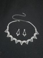Elegant Lady Geometric Alloy Hollow Out Inlay Rhinestones Women's Earrings Necklace main image 4