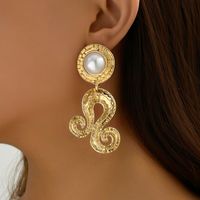 1 Pair Exaggerated Artistic Water Droplets Pearl Flower Alloy Drop Earrings main image 4