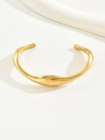 Simple Style Commute Solid Color Alloy Gold Plated Women's Cuff Bracelets main image 4