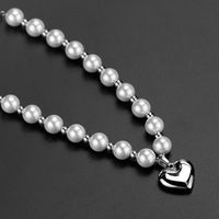 304 Stainless Steel Imitation Pearl 18K Gold Plated Simple Style Commute Beaded Solid Color Necklace main image 3