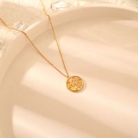304 Stainless Steel 18K Gold Plated Hip-Hop Retro Plating Flower Pendant Necklace main image 3