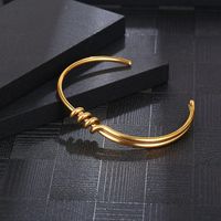 Retro Simple Style Solid Color 304 Stainless Steel 18K Gold Plated Bangle In Bulk main image 1