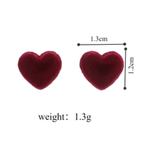 1 Pair Princess Sexy Solid Color Heart Shape Patchwork Flocking Ear Studs main image 2