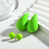 1 Pair Simple Style Solid Color Stoving Varnish Arylic Ear Studs sku image 4