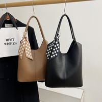 Women's All Seasons Pu Leather Round Dots Solid Color Elegant Vintage Style Classic Style Ribbon Sewing Thread Square Zipper Hidden Buckle Shoulder Bag Tote Bag main image 5