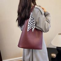 Women's All Seasons Pu Leather Round Dots Solid Color Elegant Vintage Style Classic Style Ribbon Sewing Thread Square Zipper Hidden Buckle Shoulder Bag Tote Bag sku image 5