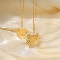 Ig Style French Style Commute Heart Shape Stainless Steel Titanium Steel Plating 18k Gold Plated Pendant Necklace main image 1