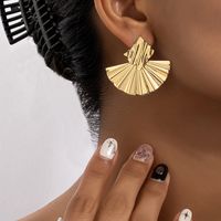 1 Pair Elegant Glam Luxurious Sector Plating Metal Alloy Ferroalloy 14k Gold Plated Ear Studs main image 1