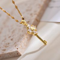 Simple Style Shiny Star Key Copper Plating Inlay Zircon Pendant Necklace main image 5