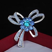 Elegant Lady Bow Knot Alloy Plating Inlay Artificial Crystal Women's Brooches main image 4