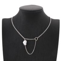 Großhandel Einfacher Stil Geometrisch Einfarbig Rostfreier Stahl Perlmutt Überzug Halskette Mit Anhänger sku image 4